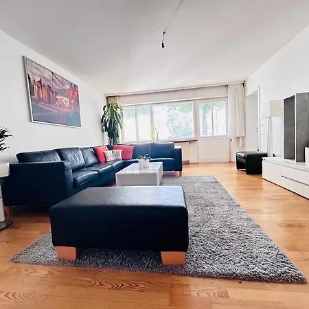Luxurious 3 Peaceful Apartament Heilbronn