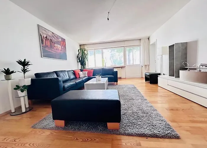 Luxurious 3 Peaceful Lägenhet Heilbronn